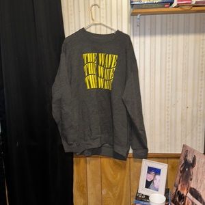 The Wave sweat shirt